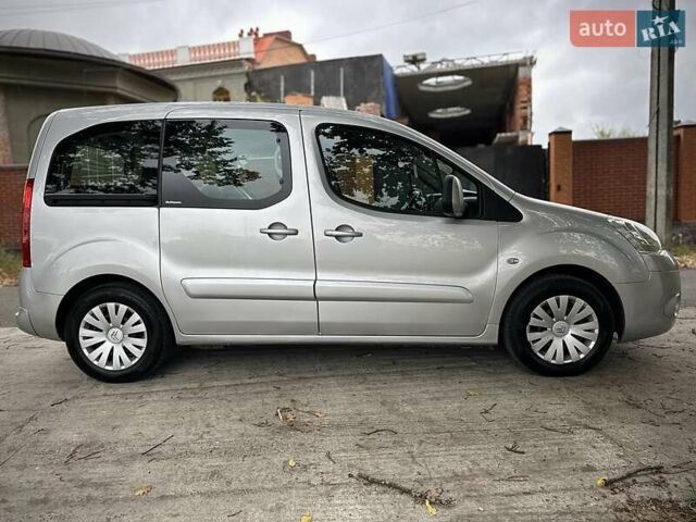 Серый Ситроен Берлинго, объемом двигателя 1.6 л и пробегом 251 тыс. км за 7499 $, фото 11 на Automoto.ua