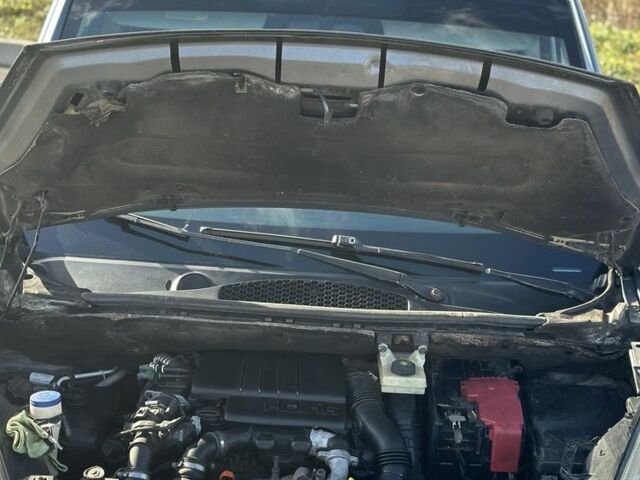 Серый Ситроен Берлинго, объемом двигателя 1.6 л и пробегом 295 тыс. км за 5900 $, фото 3 на Automoto.ua