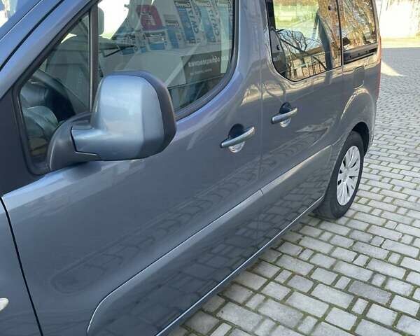 Сірий Сітроен Берлінго, об'ємом двигуна 1.6 л та пробігом 262 тис. км за 6250 $, фото 9 на Automoto.ua