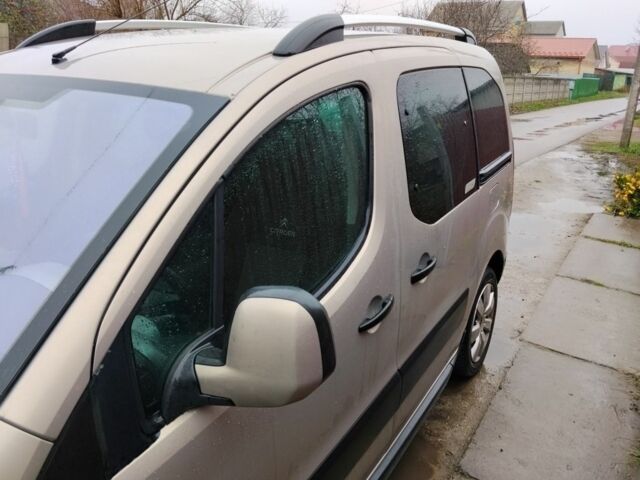 Серый Ситроен Берлинго, объемом двигателя 1.6 л и пробегом 304 тыс. км за 6750 $, фото 1 на Automoto.ua