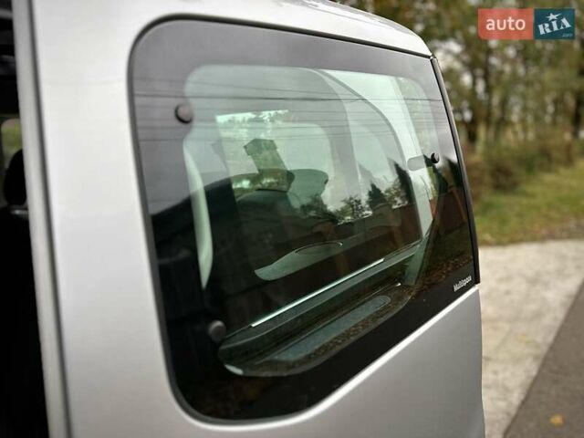 Серый Ситроен Берлинго, объемом двигателя 1.6 л и пробегом 251 тыс. км за 7499 $, фото 33 на Automoto.ua