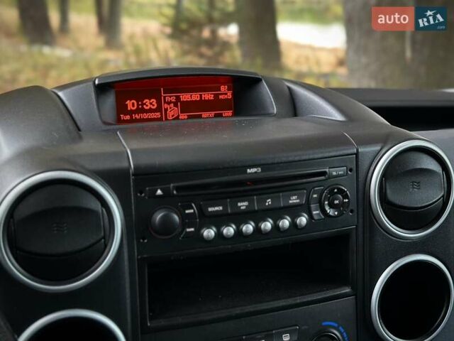 Серый Ситроен Берлинго, объемом двигателя 1.6 л и пробегом 251 тыс. км за 7499 $, фото 57 на Automoto.ua