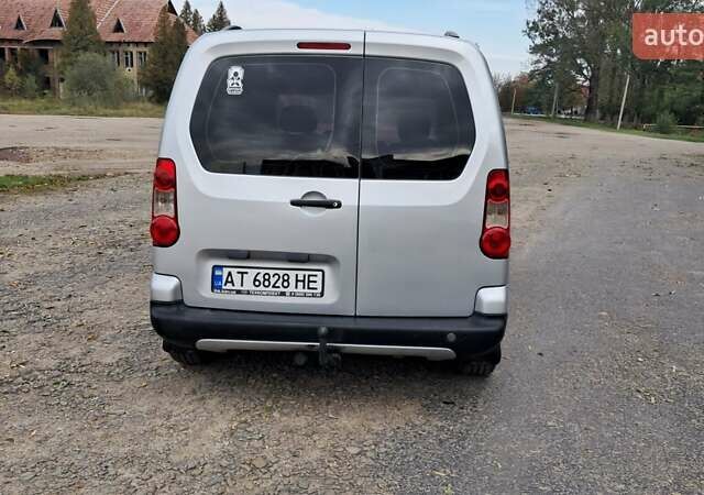 Серый Ситроен Берлинго, объемом двигателя 1.56 л и пробегом 322 тыс. км за 4750 $, фото 18 на Automoto.ua