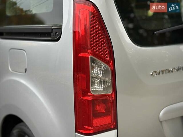 Серый Ситроен Берлинго, объемом двигателя 1.6 л и пробегом 251 тыс. км за 7499 $, фото 26 на Automoto.ua