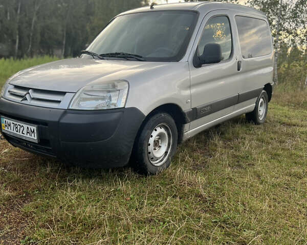 Серый Ситроен Берлинго, объемом двигателя 1.56 л и пробегом 189 тыс. км за 3550 $, фото 4 на Automoto.ua