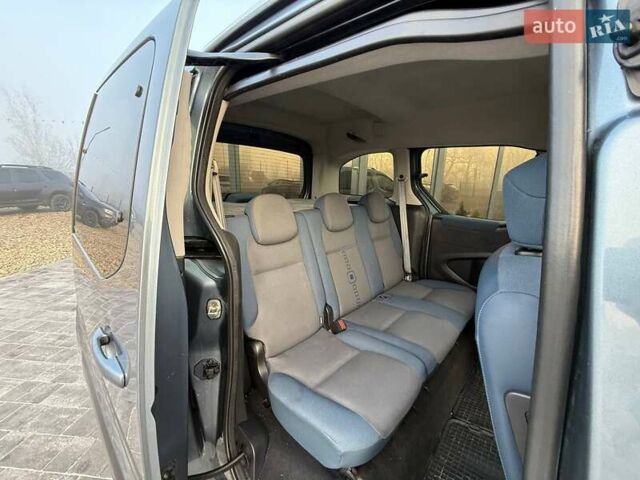 Серый Ситроен Берлинго, объемом двигателя 1.6 л и пробегом 255 тыс. км за 5699 $, фото 19 на Automoto.ua