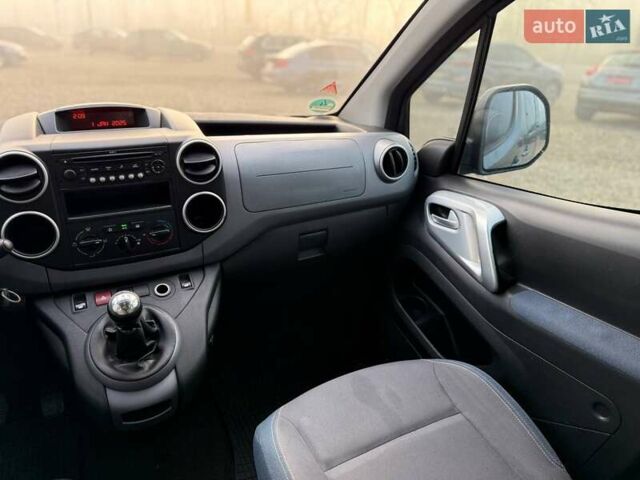 Серый Ситроен Берлинго, объемом двигателя 1.6 л и пробегом 255 тыс. км за 5699 $, фото 15 на Automoto.ua