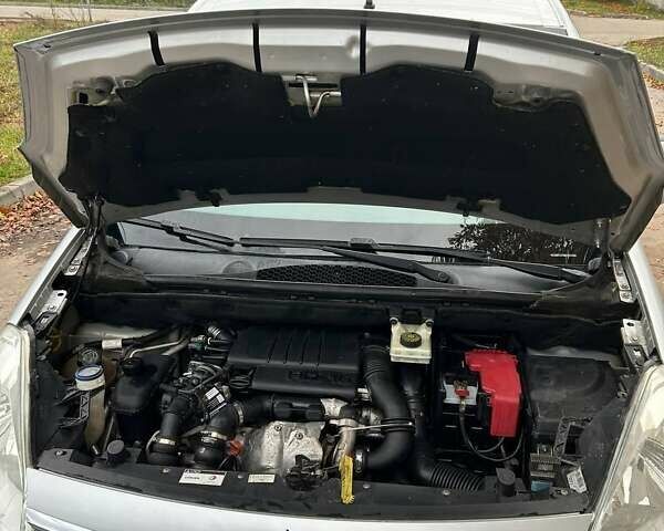 Ситроен Берлинго 2009 в Сумах на Automoto.ua Серый Ситроен Берлинго, объемом двигателя 1.56 л и пробегом 300 тыс. км за 6500 $, фото 10 на Automoto.ua