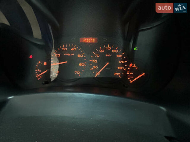 Сірий Сітроен Берлінго, об'ємом двигуна 1.6 л та пробігом 179 тис. км за 2000 $, фото 17 на Automoto.ua