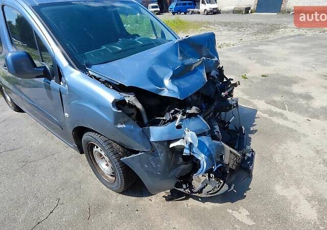 Ситроен Берлинго 2009 в Луцке на Automoto.ua Серый Ситроен Берлинго, объемом двигателя 1.56 л и пробегом 230 тыс. км за 2000 $, фото 4 на Automoto.ua