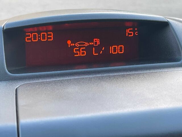 Сірий Сітроен Берлінго, об'ємом двигуна 1.6 л та пробігом 250 тис. км за 6500 $, фото 19 на Automoto.ua