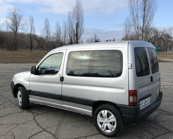 Сірий Сітроен Берлінго, об'ємом двигуна 1.6 л та пробігом 335 тис. км за 5000 $, фото 3 на Automoto.ua