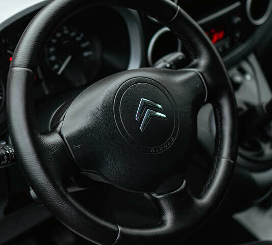 Ситроен Берлинго 2010 в Бурштыне на Automoto.ua Серый Ситроен Берлинго, объемом двигателя 1.6 л и пробегом 226 тыс. км за 7200 $, фото 19 на Automoto.ua