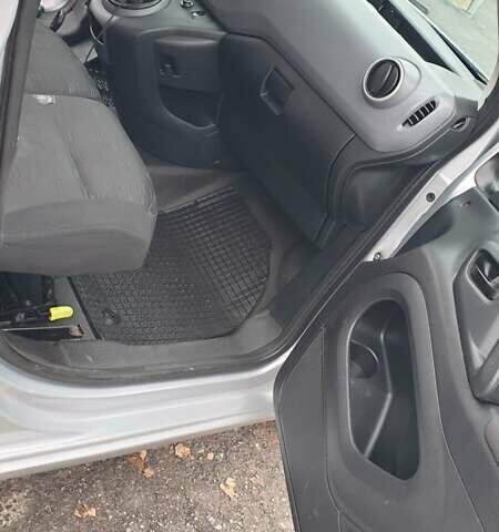 Сірий Сітроен Берлінго, об'ємом двигуна 1.56 л та пробігом 323 тис. км за 5600 $, фото 8 на Automoto.ua