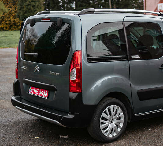 Ситроен Берлинго 2010 в Бурштыне на Automoto.ua Серый Ситроен Берлинго, объемом двигателя 1.6 л и пробегом 226 тыс. км за 7200 $, фото 16 на Automoto.ua