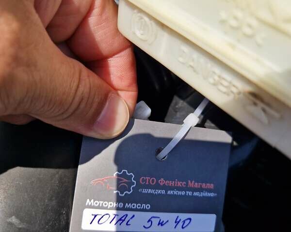 Сітроен Берлінго 2010 у Чернівцях на Automoto.ua Сірий Сітроен Берлінго, об'ємом двигуна 1.56 л та пробігом 302 тис. км за 6450 $, фото 13 на Automoto.ua