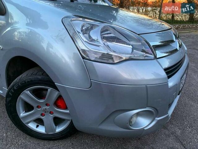 Сірий Сітроен Берлінго, об'ємом двигуна 1.6 л та пробігом 225 тис. км за 6999 $, фото 16 на Automoto.ua