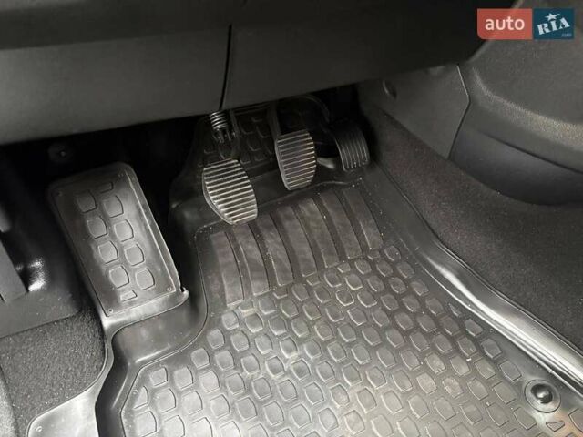 Серый Ситроен Берлинго, объемом двигателя 1.6 л и пробегом 40 тыс. км за 9500 $, фото 12 на Automoto.ua