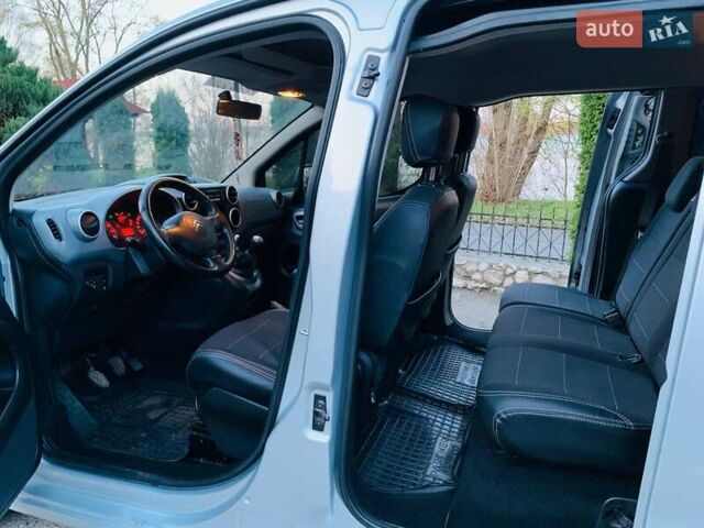 Сірий Сітроен Берлінго, об'ємом двигуна 1.6 л та пробігом 225 тис. км за 6999 $, фото 25 на Automoto.ua