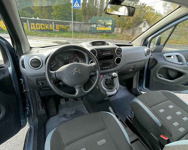 Серый Ситроен Берлинго, объемом двигателя 1.6 л и пробегом 103 тыс. км за 9900 $, фото 14 на Automoto.ua