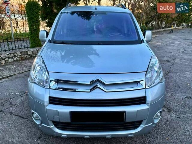 Сірий Сітроен Берлінго, об'ємом двигуна 1.6 л та пробігом 225 тис. км за 6999 $, фото 4 на Automoto.ua