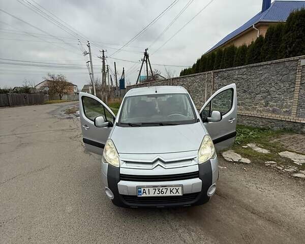 Серый Ситроен Берлинго, объемом двигателя 1.56 л и пробегом 172 тыс. км за 9400 $, фото 4 на Automoto.ua