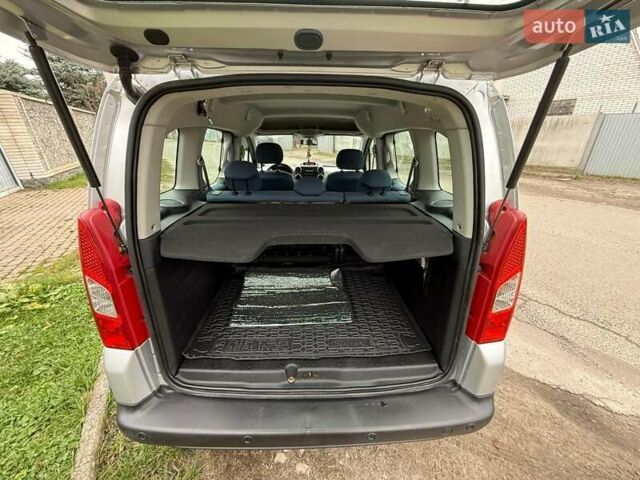 Серый Ситроен Берлинго, объемом двигателя 1.56 л и пробегом 172 тыс. км за 9400 $, фото 20 на Automoto.ua