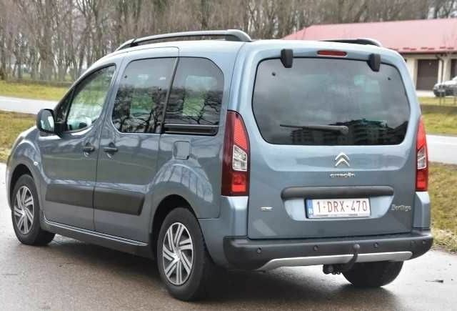 Серый Ситроен Берлинго, объемом двигателя 1.6 л и пробегом 206 тыс. км за 6300 $, фото 8 на Automoto.ua