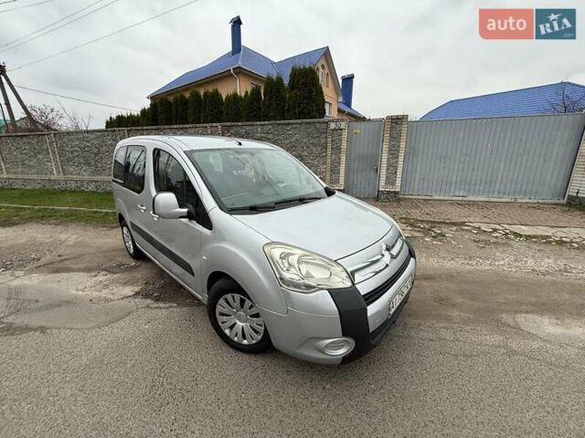 Серый Ситроен Берлинго, объемом двигателя 1.56 л и пробегом 172 тыс. км за 9400 $, фото 13 на Automoto.ua