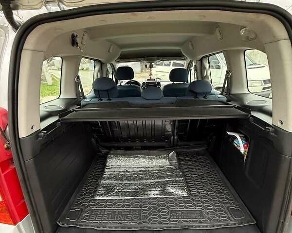 Серый Ситроен Берлинго, объемом двигателя 1.56 л и пробегом 172 тыс. км за 9400 $, фото 19 на Automoto.ua