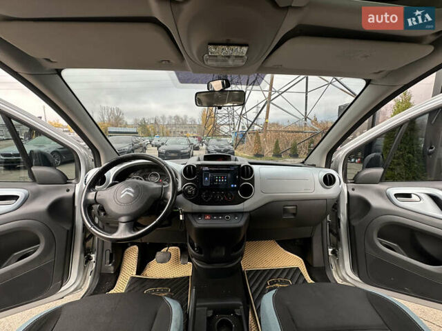 Серый Ситроен Берлинго, объемом двигателя 1.6 л и пробегом 227 тыс. км за 8700 $, фото 17 на Automoto.ua