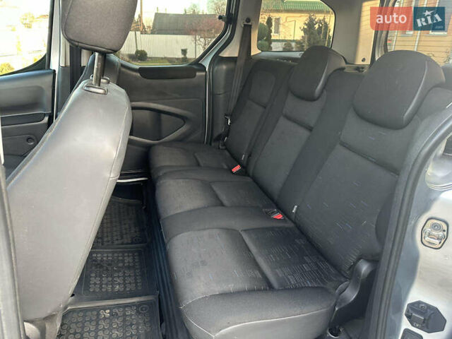 Серый Ситроен Берлинго, объемом двигателя 1.56 л и пробегом 290 тыс. км за 5900 $, фото 3 на Automoto.ua