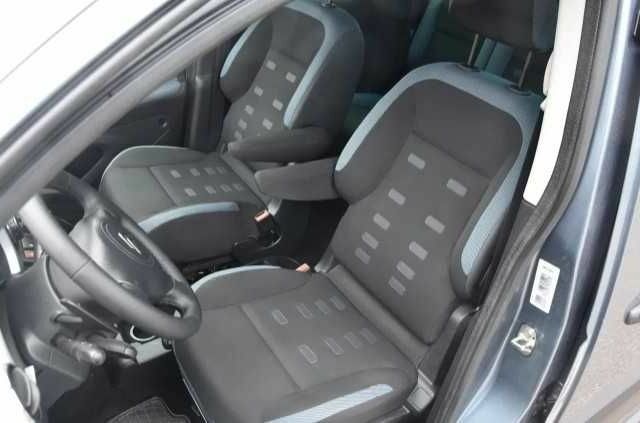 Серый Ситроен Берлинго, объемом двигателя 1.6 л и пробегом 206 тыс. км за 6300 $, фото 13 на Automoto.ua