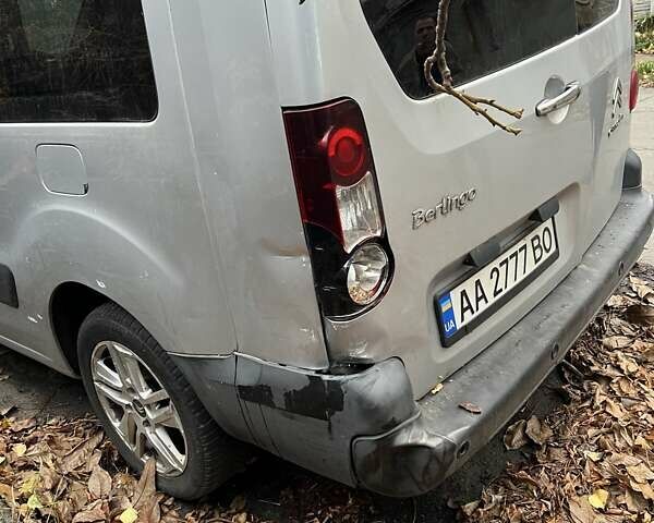 Сірий Сітроен Берлінго, об'ємом двигуна 1.56 л та пробігом 235 тис. км за 5000 $, фото 9 на Automoto.ua
