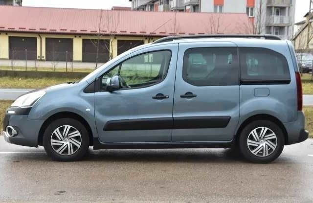 Серый Ситроен Берлинго, объемом двигателя 1.6 л и пробегом 206 тыс. км за 6300 $, фото 4 на Automoto.ua