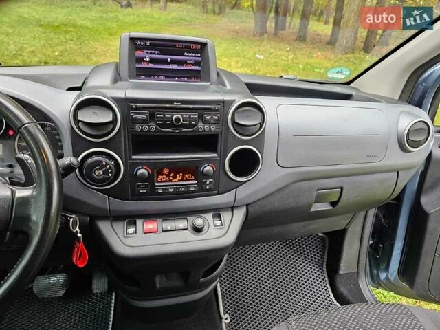 Сітроен Берлінго 2012 у Рівному на Automoto.ua Сірий Сітроен Берлінго, об'ємом двигуна 1.6 л та пробігом 173 тис. км за 8300 $, фото 7 на Automoto.ua