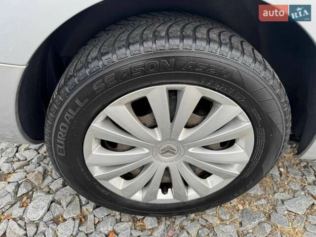 Серый Ситроен Берлинго, объемом двигателя 0 л и пробегом 224 тыс. км за 8950 $, фото 12 на Automoto.ua