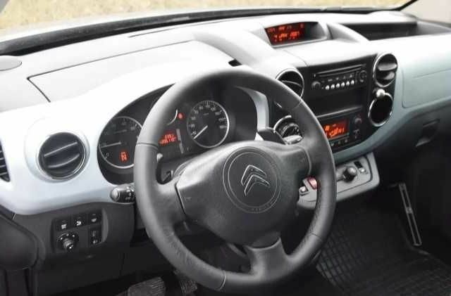 Серый Ситроен Берлинго, объемом двигателя 1.6 л и пробегом 206 тыс. км за 6300 $, фото 12 на Automoto.ua