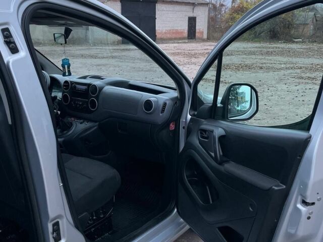 Серый Ситроен Берлинго, объемом двигателя 0 л и пробегом 213 тыс. км за 6700 $, фото 7 на Automoto.ua