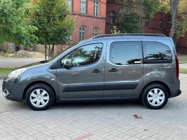 Сірий Сітроен Берлінго, об'ємом двигуна 1.6 л та пробігом 249 тис. км за 5800 $, фото 7 на Automoto.ua