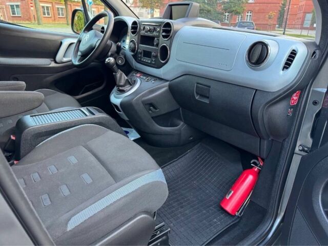 Сірий Сітроен Берлінго, об'ємом двигуна 1.6 л та пробігом 249 тис. км за 5800 $, фото 19 на Automoto.ua