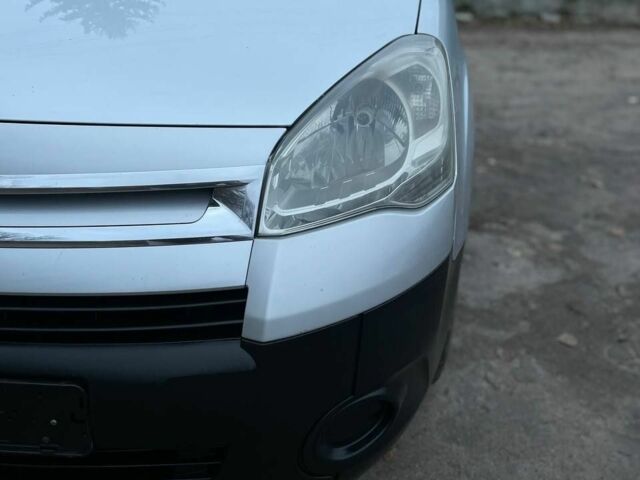 Серый Ситроен Берлинго, объемом двигателя 0 л и пробегом 213 тыс. км за 6700 $, фото 16 на Automoto.ua