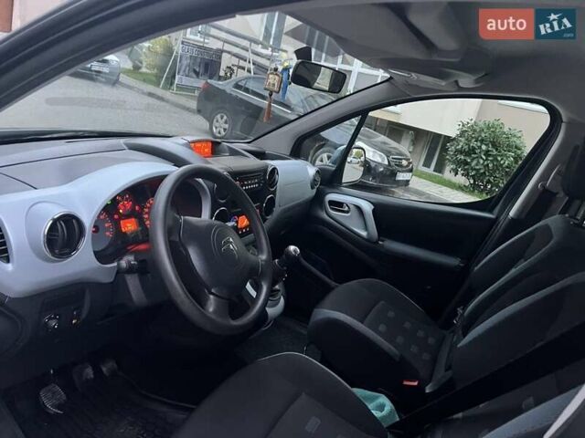 Ситроен Берлинго 2013 в Тернополе на Automoto.ua Серый Ситроен Берлинго, объемом двигателя 1.6 л и пробегом 104 тыс. км за 9500 $, фото 2 на Automoto.ua