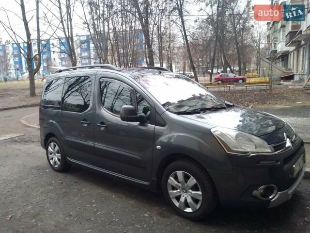 Серый Ситроен Берлинго, объемом двигателя 1.56 л и пробегом 260 тыс. км за 8000 $, фото 1 на Automoto.ua