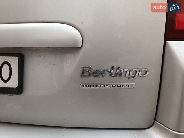 Серый Ситроен Берлинго, объемом двигателя 1.56 л и пробегом 206 тыс. км за 9250 $, фото 10 на Automoto.ua
