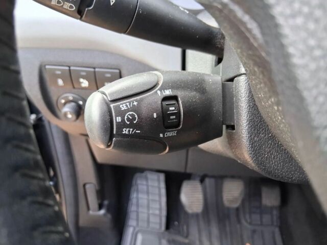 Серый Ситроен Берлинго, объемом двигателя 1.6 л и пробегом 200 тыс. км за 5500 $, фото 15 на Automoto.ua