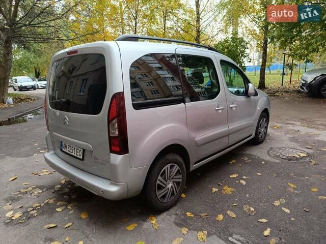 Серый Ситроен Берлинго, объемом двигателя 1.56 л и пробегом 206 тыс. км за 9250 $, фото 6 на Automoto.ua