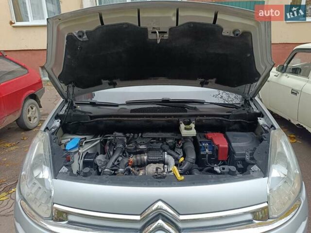 Серый Ситроен Берлинго, объемом двигателя 1.56 л и пробегом 206 тыс. км за 9250 $, фото 8 на Automoto.ua