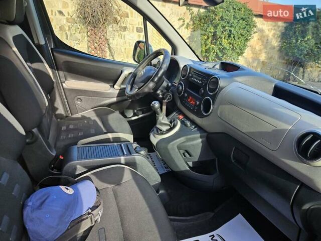 Ситроен Берлинго 2015 в Черновцах на Automoto.ua Серый Ситроен Берлинго, объемом двигателя 1.56 л и пробегом 267 тыс. км за 9700 $, фото 19 на Automoto.ua