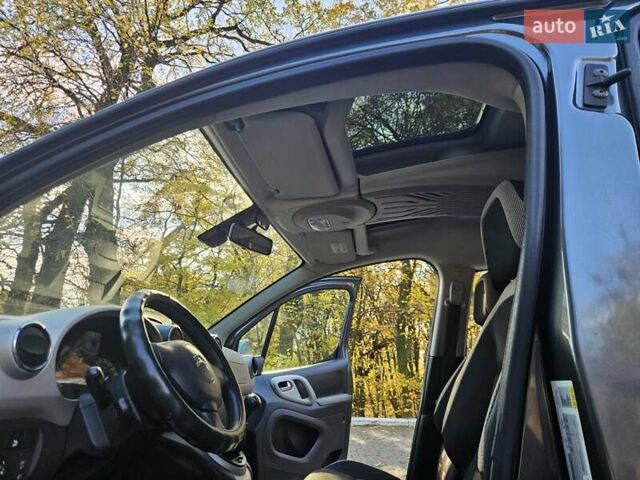 Ситроен Берлинго 2015 в Черновцах на Automoto.ua Серый Ситроен Берлинго, объемом двигателя 1.56 л и пробегом 267 тыс. км за 9700 $, фото 51 на Automoto.ua